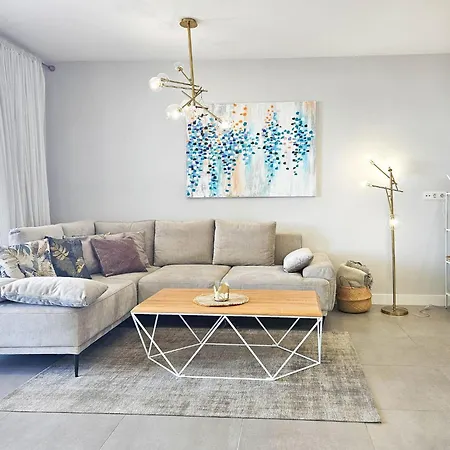 Stylish In Serenity, Benalmadena Apartman *